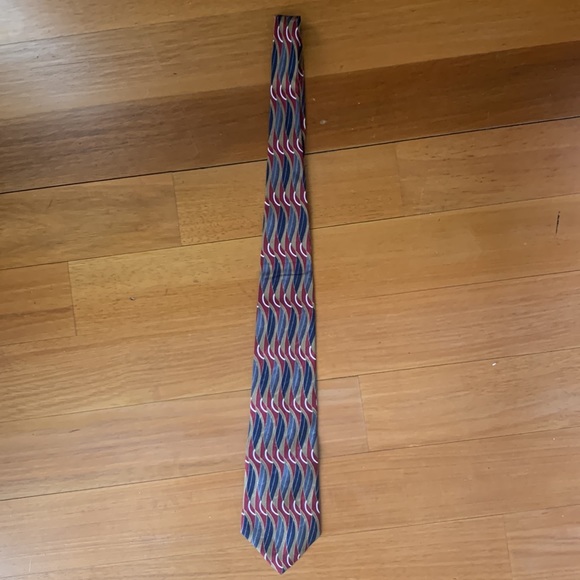 Mens Monsieur Givenchy Red Blue Gold Patterned Silk Tie Excellent Condition - Picture 5 of 6